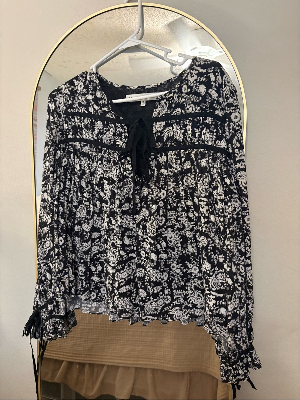 Rebecca Minkoff Black & White Paisley Peasant Blouse | Medium